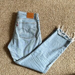 Levi’s Wedgie Straight Light Wash 29W